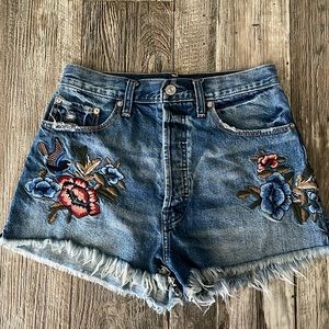 Abercrombie Fitch Beautiful Jean Shorts, W/26-L/2
